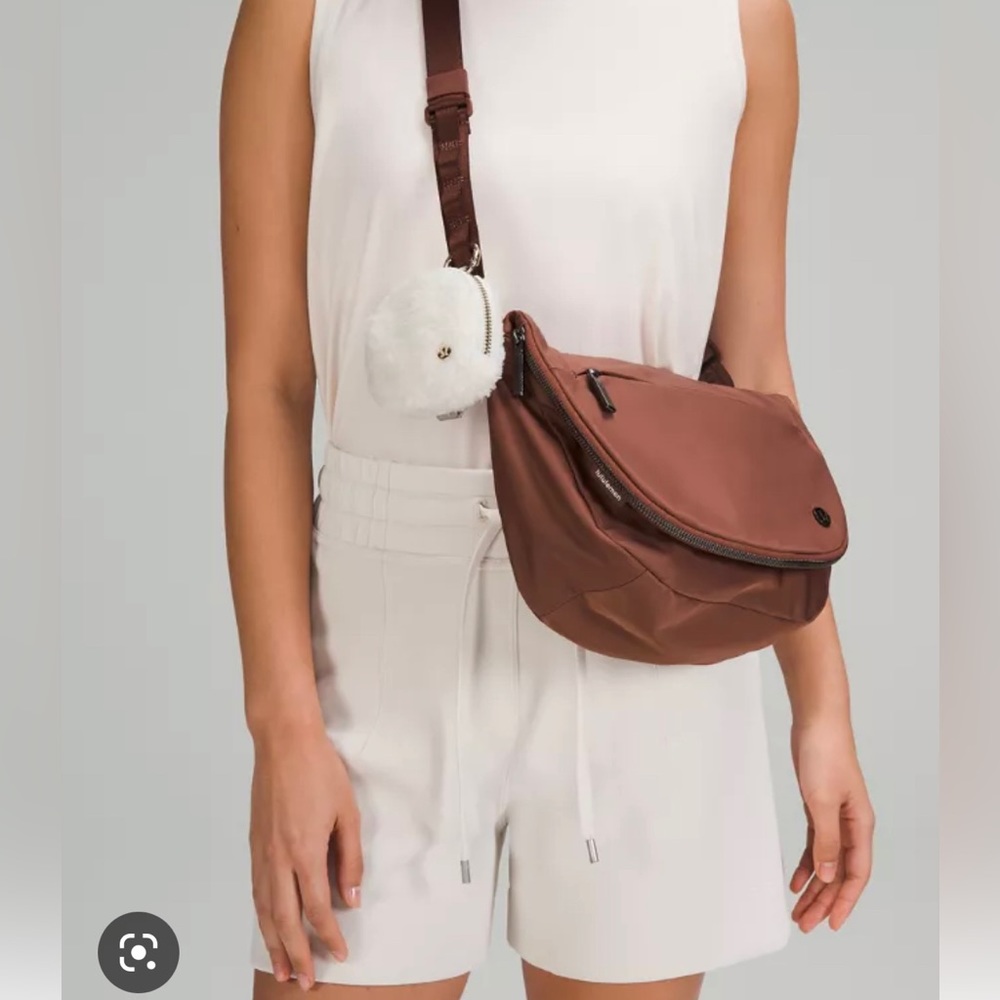 Lululemon All Night Festival Bag Zip Top
